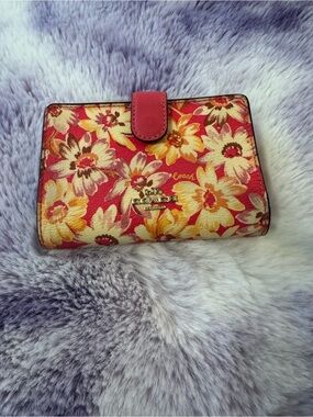 Coach Floral Leather bi fold Wallet - Pink & Yellow purple daisies